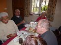 2011-12-08 14-10-40 Rando St Cyr sous Dourdan-repas JFi