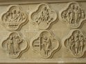 2009-05-19 11-12-44  Bas reliefs Salomon et Herode CGn